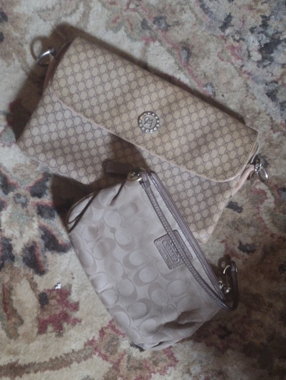 Purse bundle$,,,,$90 - Picture 3 of 15